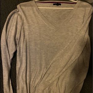 Long sleeve v neck sweater